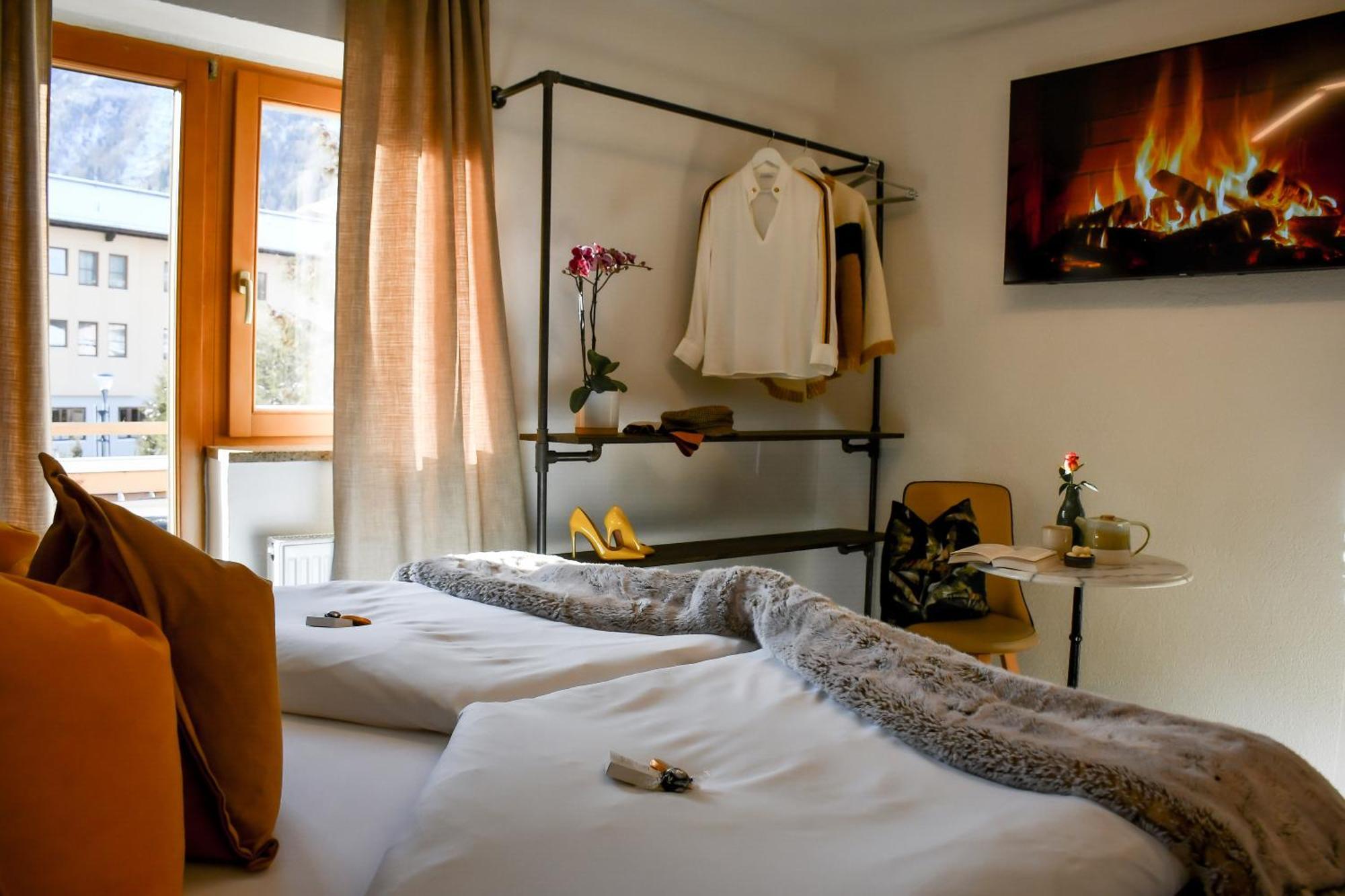 Boutique Hotel Pinzgauerhof Kaprun Room photo